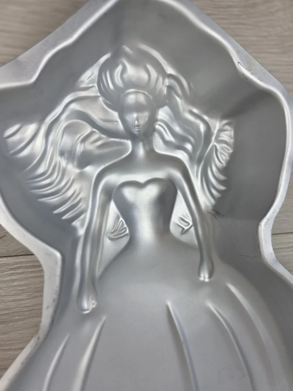 Vintage 1992 Wilton Barbie Cake Pan Evening Gown Mattel Jello Mold SU1